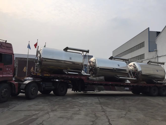 春来机械生产的贮罐